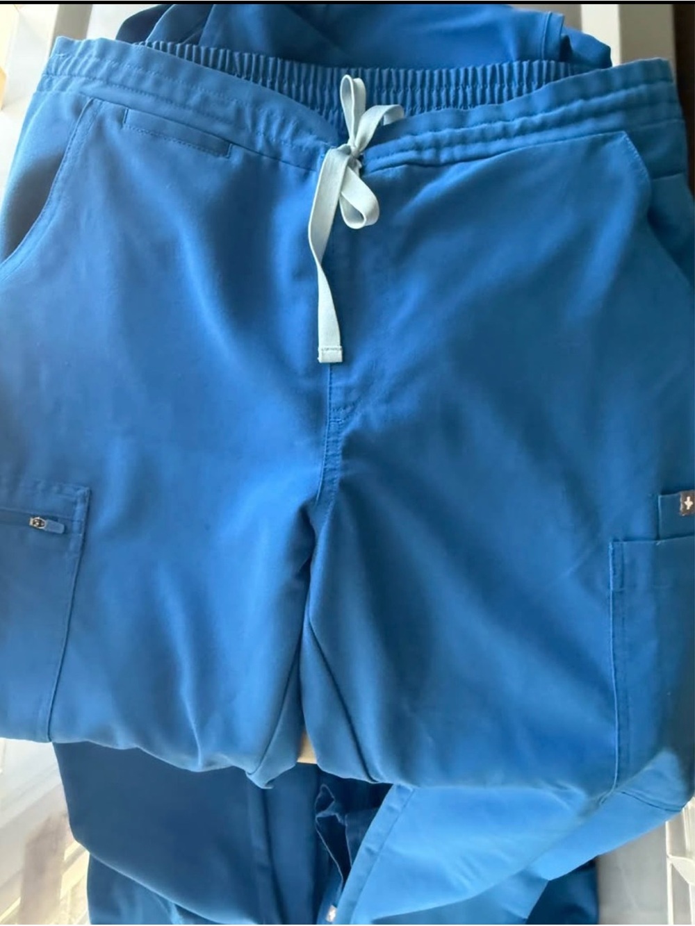 Figs Yola Elastic Waist Skinny Scrub Pants M/P. Royal blue